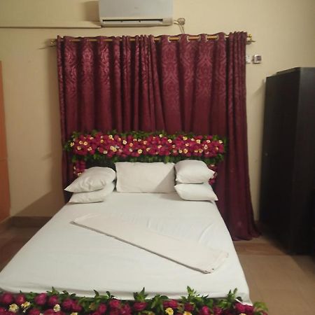 Hotel Al Rehman Guest Hous Hajdarabad Zewnętrze zdjęcie